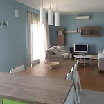 Apartment Rube