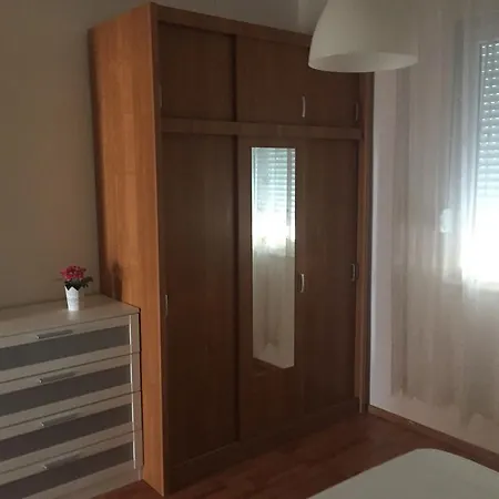 Apartment Rube